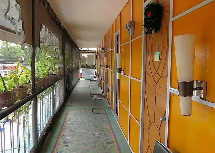 Flory's Hotel