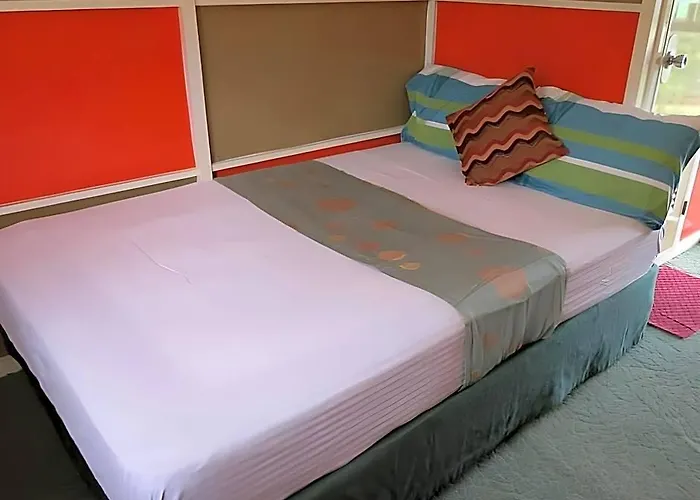 Flory's Hotel 2*